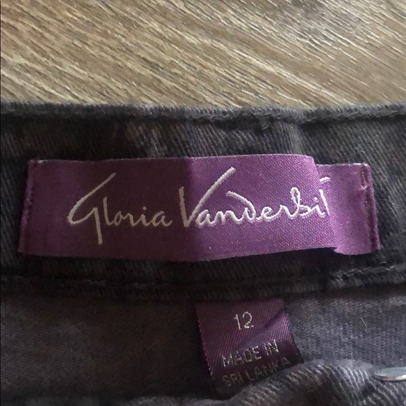 Gloria Vanderbilt Slimming Jean-Black/Gray Damask - Picture 4 of 4